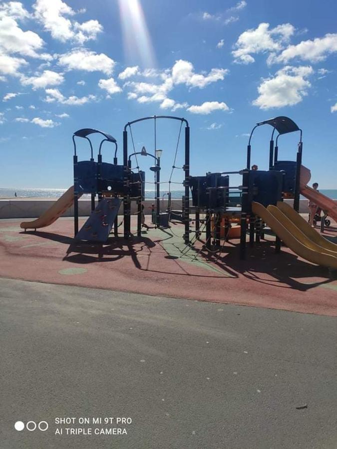 Appartement Entierement Refait A Neuf A 150 M De La Plage ناربون بلاج المظهر الخارجي الصورة